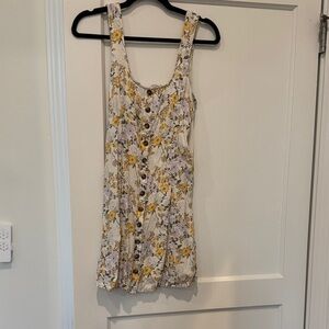 American Eagle Yellow and White Floral Top